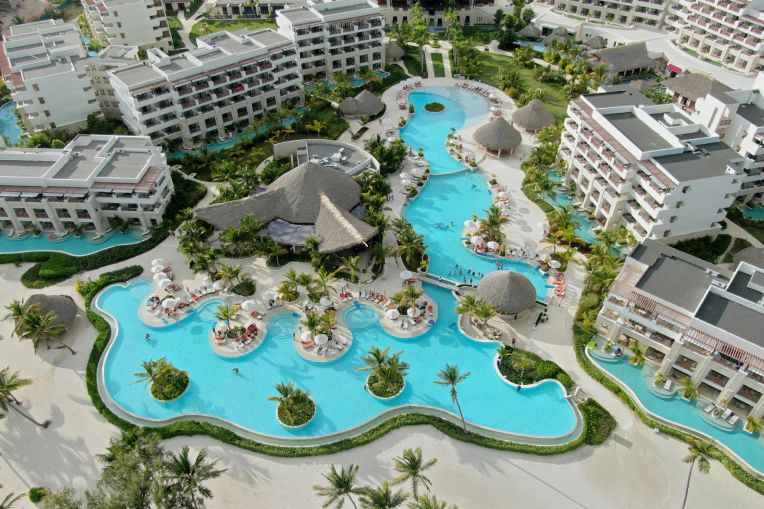 Commercial Pool Services